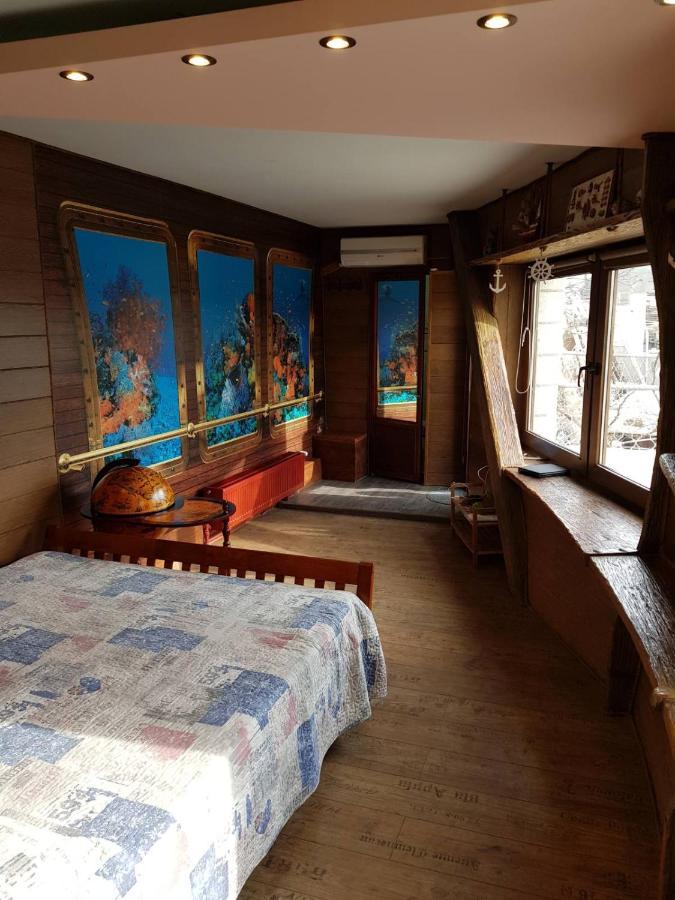 Riviera Apartments - Уединенный Отдых У Моря Odessa Ngoại thất bức ảnh